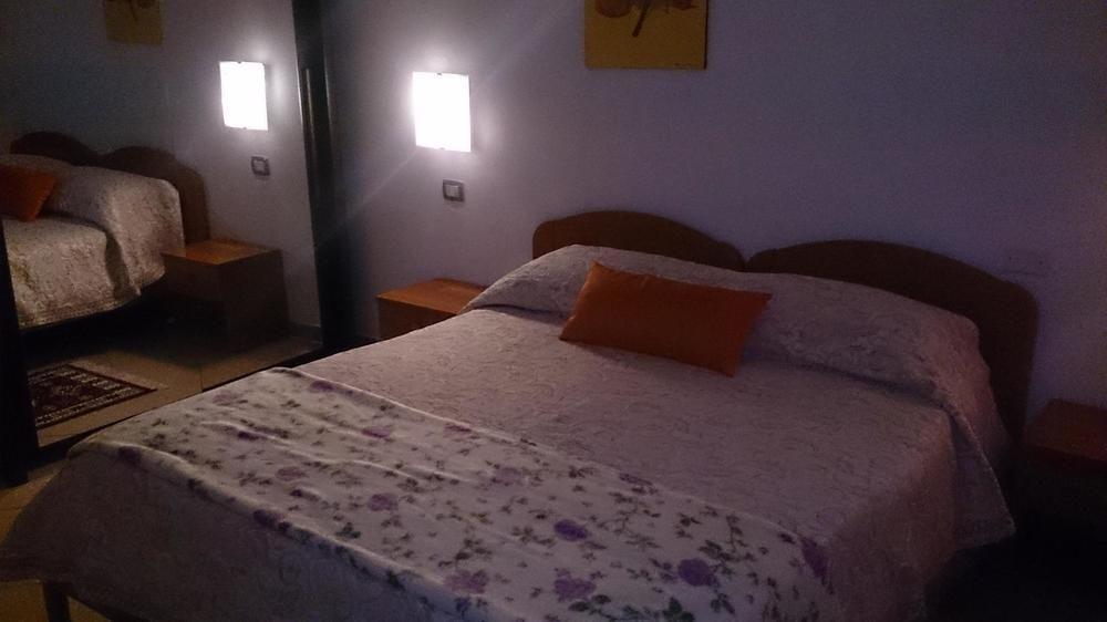 Il Mirto E La Rosa Bed & Breakfast Arenella  Exterior photo
